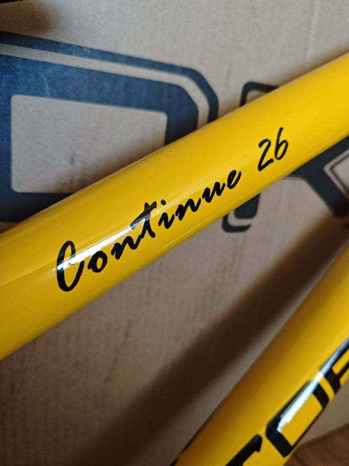 Story frame kit. Yellow 26 inch. Brand new.