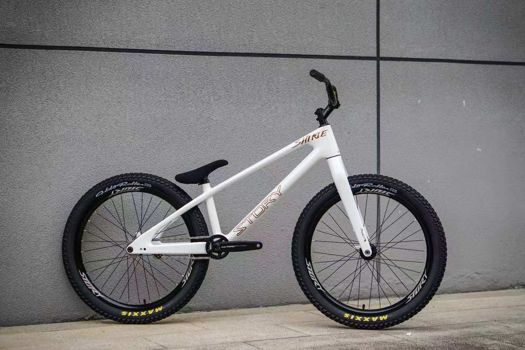 Story Shine Carbon 24. Available to order.